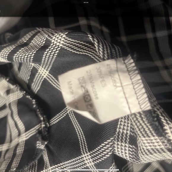 Black and white plaid long blazer. Vintage. Rosettes. - Picture 7 of 8